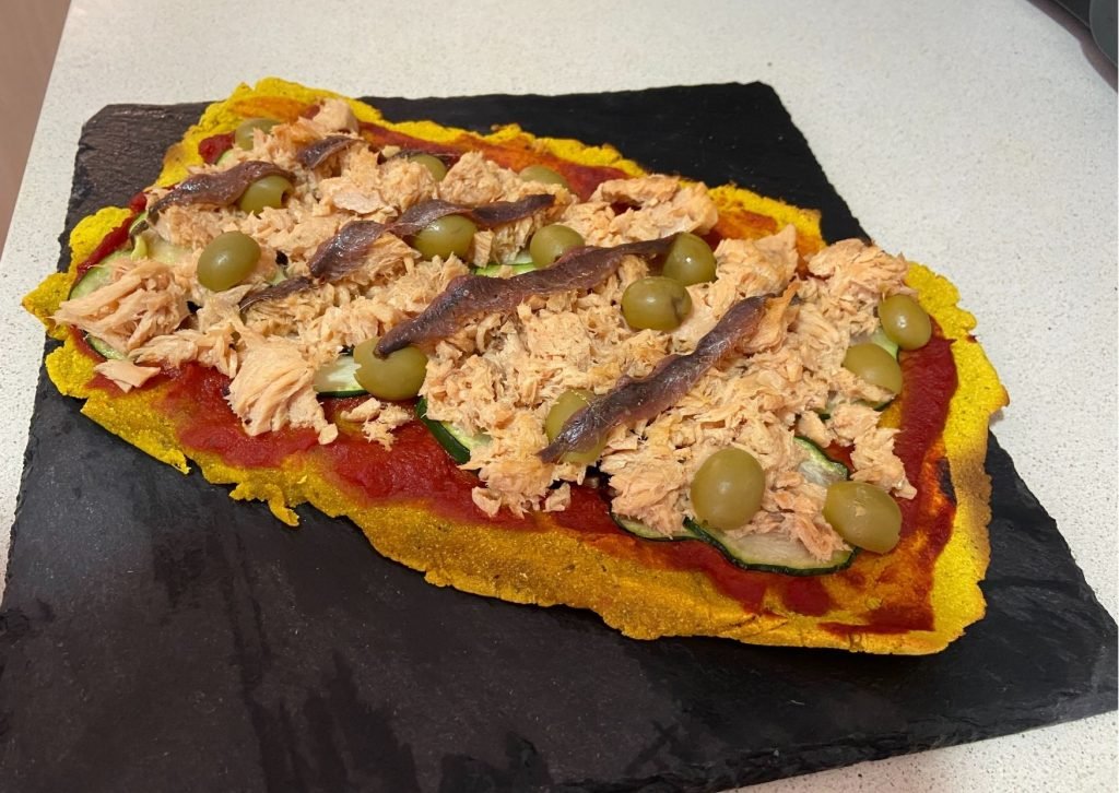 Pizza de yuca 5 Pizza de yuca, verduras y bonito