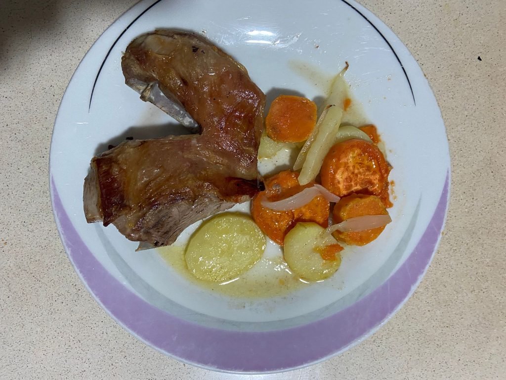 Receta paletilla de cordero al horno con patata y boniato 4 PHOTO 2022 05 23 20 49 04 2